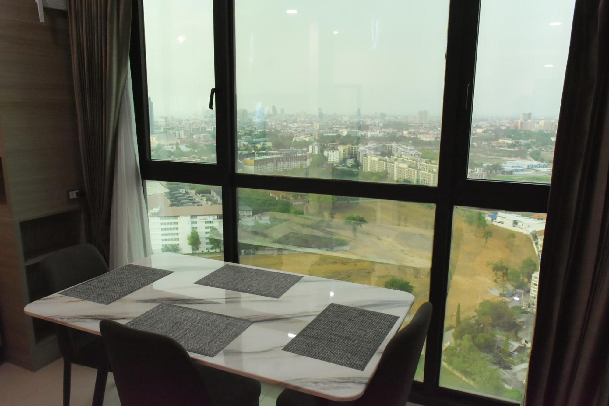 Dusit Grand Condo View Pantai Jomtien Ruang foto